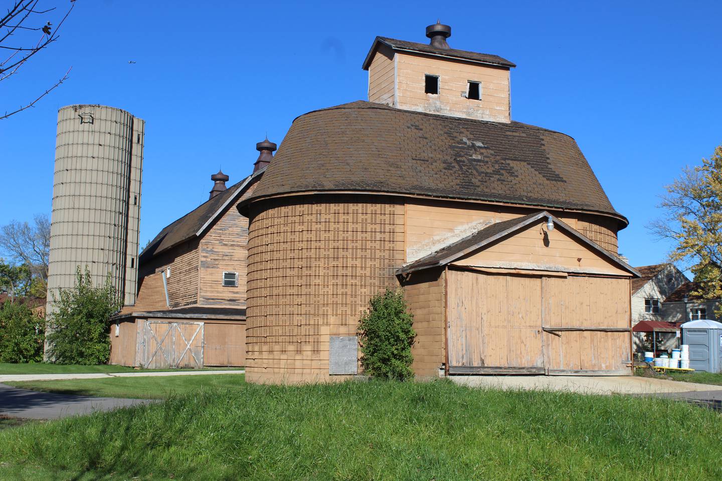Demolition of the century-old barn at Hill Farm Park in Crystal Lake was at one point planned, but  now efforts are underway to save the structure.