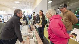 Here come the brides: Sauk Valley Wedding Expo draws crowd to Sterling’s Northland Mall