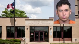 2nd man pleads guilty in connection to $400K of cocaine, fentanyl found in duffle bag at McHenry motel