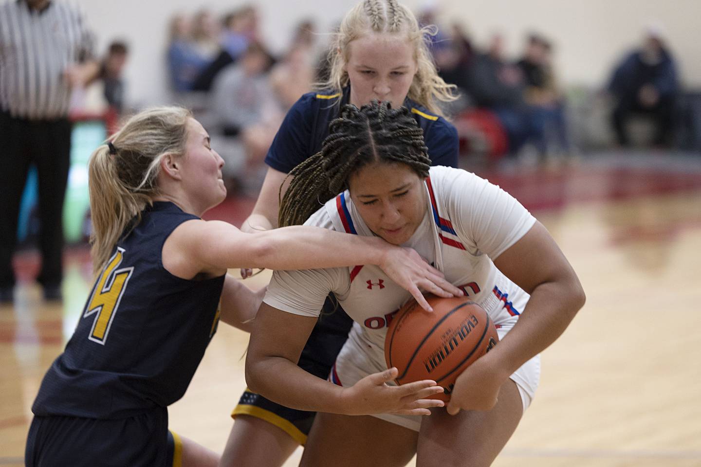 Oregon’s Mariah Drake fights for a rebound against Polo’s Bekah Zeigler Tuesday, Nov. 22, 2022.