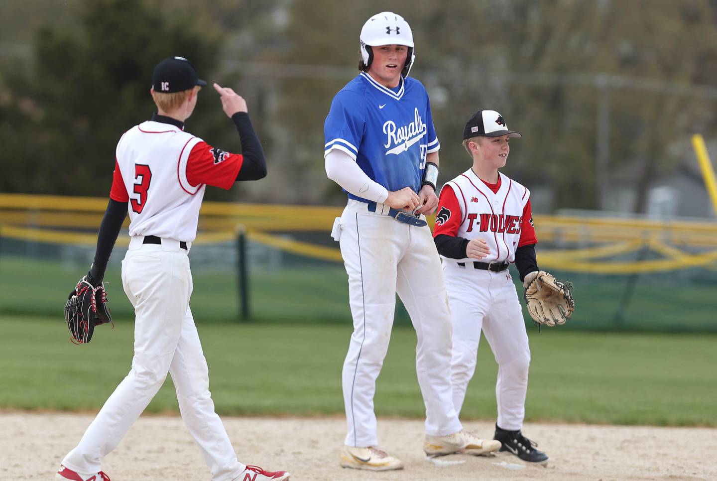 Indian Creek's Noah Fenske (right) and Hinckley-Big Rock's Martin Ledbetter at second base during their game Monday, May 1, 2023, at Indian Creek High School in Shabbona.