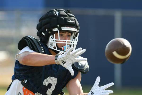 Oswego senior receiver Teddy Manikas, in third varsity season, ready to take center stage in offense