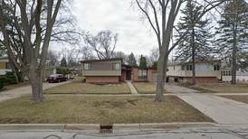 Single-family home sells for $295,000 in Villa Park