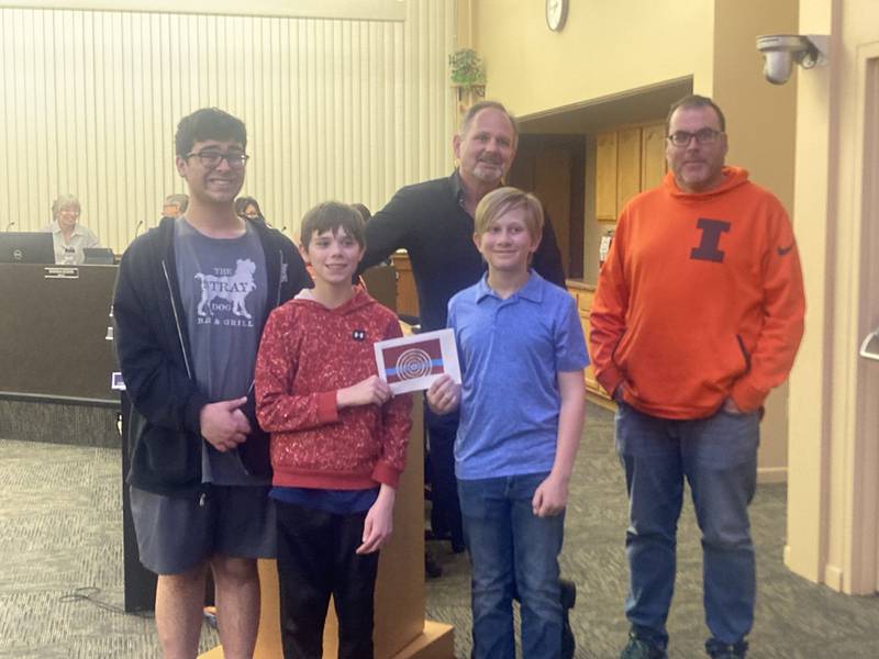 Flag Committee members Matthew DeSantis, Aiden Cusack, Zach Dylkiewicz, and Andrew Fry with Mayor Steven Streit. (Not pictured Nathan Muska)