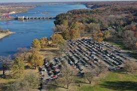 Starved Rock, Matthiessen main parking lots reach capacity