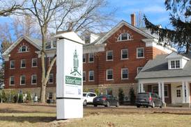 Mount Carroll’s Shimer Square sees apartments fill up, development continue