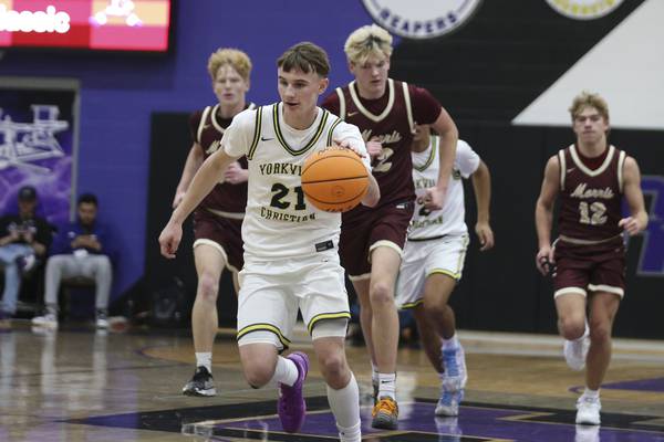 Yorkville Christian defense stymies Morris in first-round Plano win