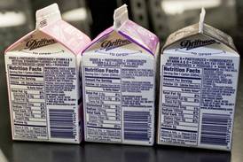 Congress advances bill for schools to offer whole milk
