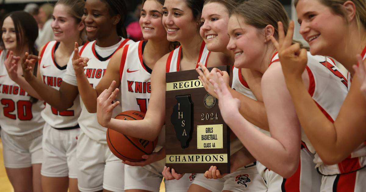4A girls basketball: Lincoln-Way Central storms back, claims 3rd straight regional title