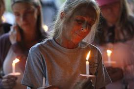 Family, friends of Riely Teuerle hold vigil Thursday night in Towne Park