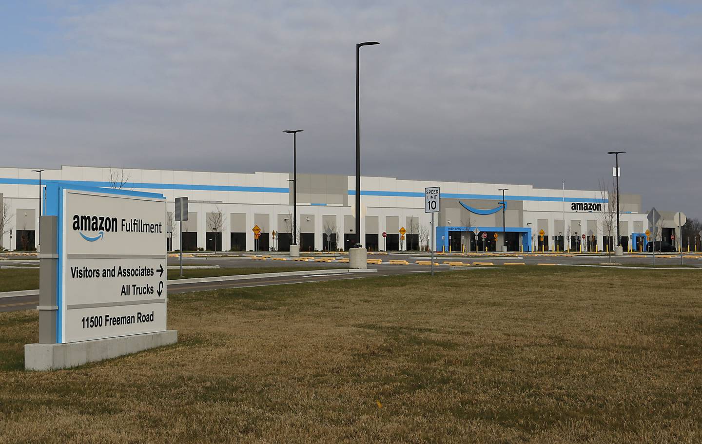 Amazon plans to open one of its two buildings in Huntley on Sunday, Nov. 13, 2022. The new site in the coming months will employ about 500 people.
