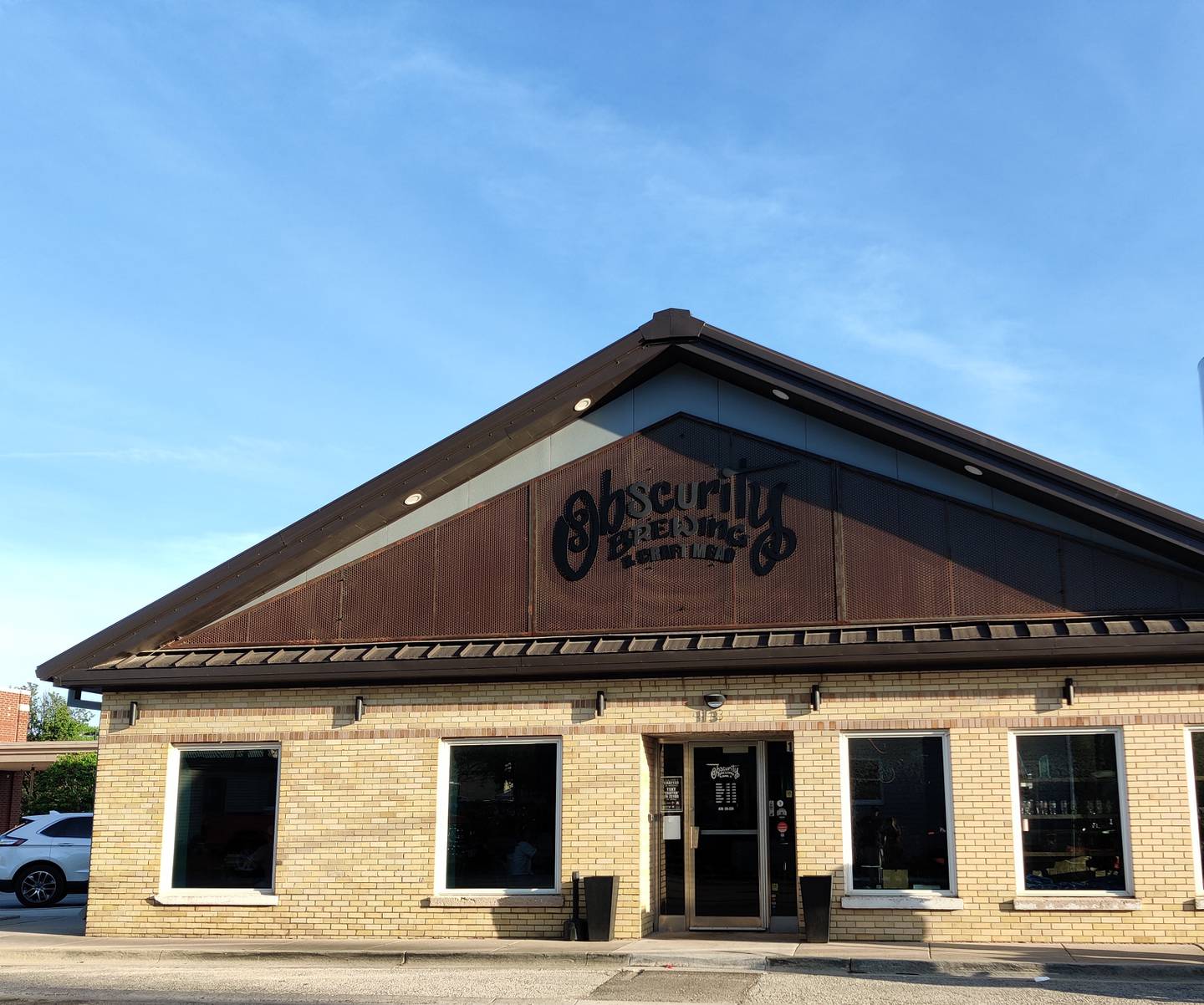 Obscurity Brewing in Elburn