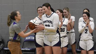 Maddie Gesky breaks Manteno’s career scoring record in Panthers’ runaway win over Herscher