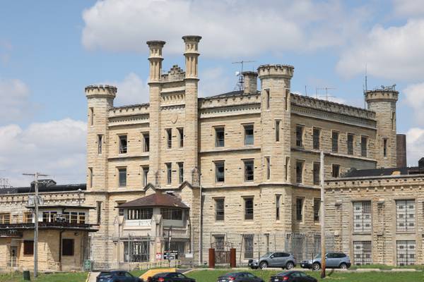 Celebrate 45th anniversary of ‘The Blues Brothers’ with a special screening at Old Joliet Prison 