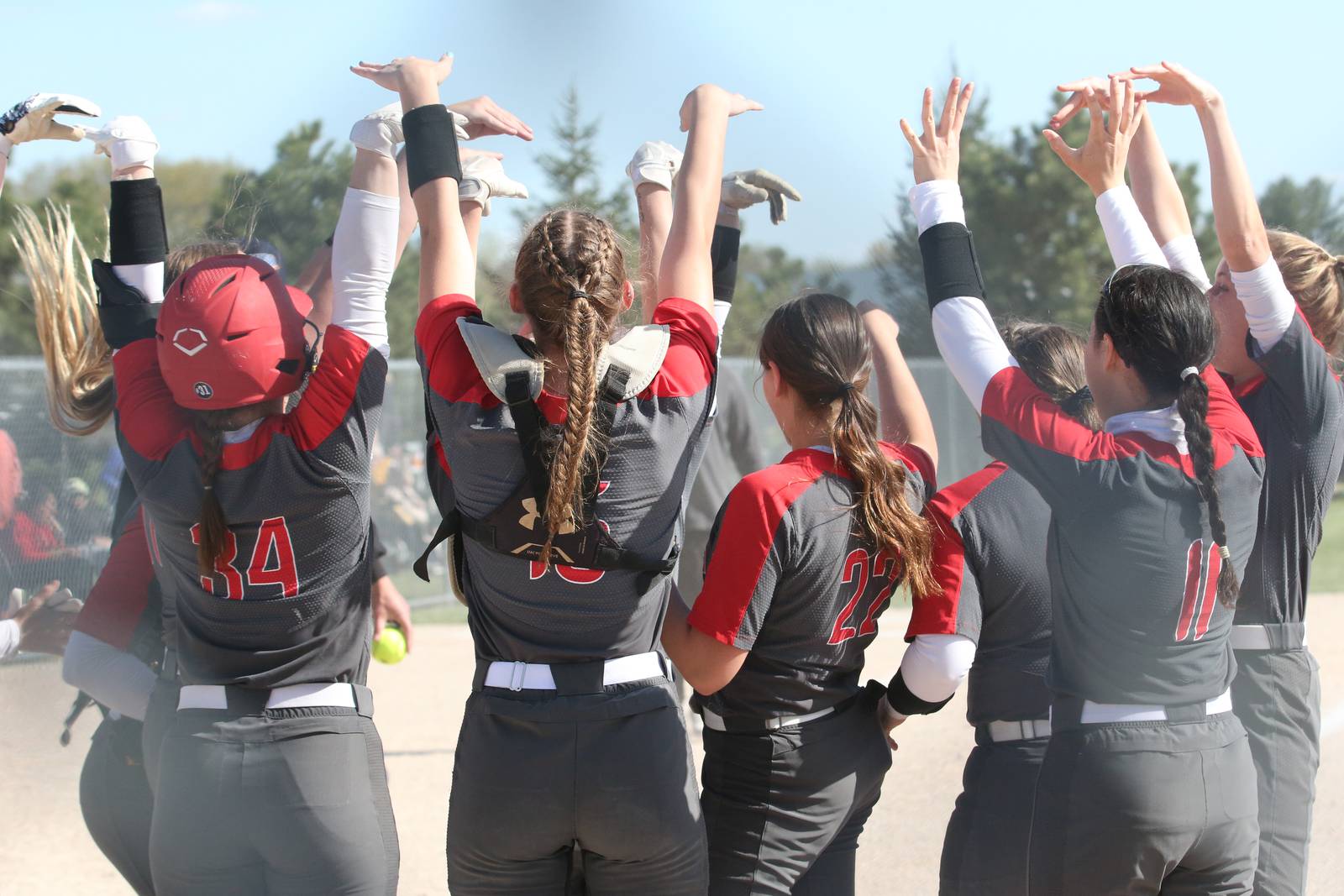 Photos LP vs Ottawa softball Shaw Local