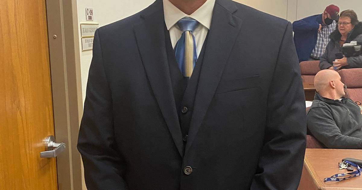 Grundy County Board new member Shaw Local