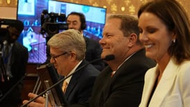 Senator tries last-ditch push to boost horse-racing industry in Illinois