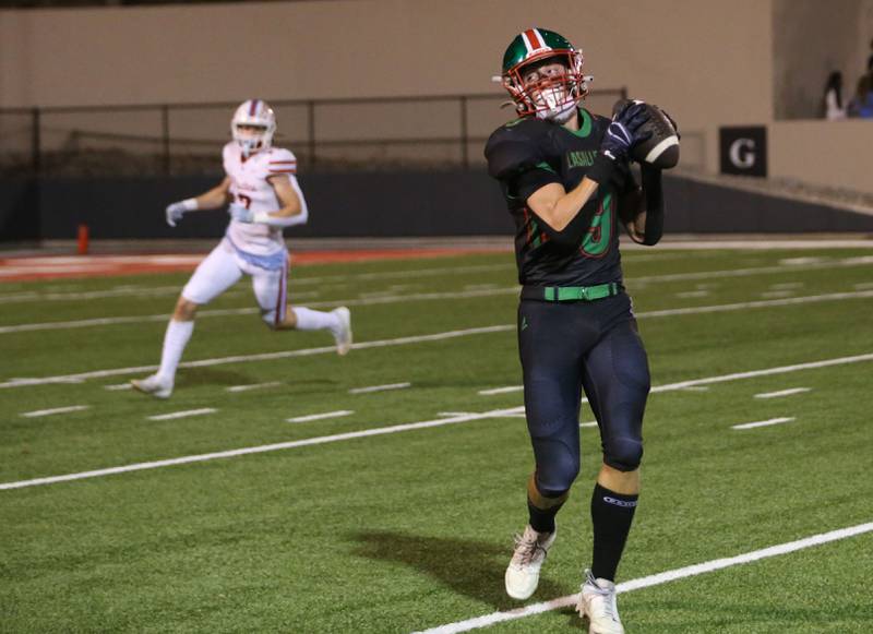 L-P's Jaron Morscheiser catches a wide-open pass agaisnt Ottawa on Friday, Oct. 3, 2025 at Howard Fellows Stadium.