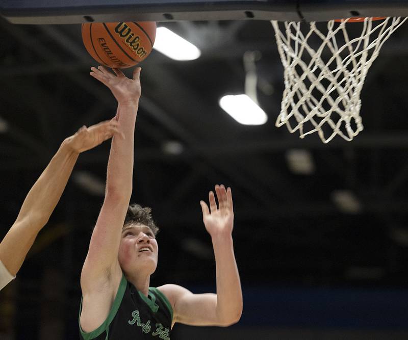 Rock Falls’ Ryken Howard puts up a shot late in the first half against Sterling on Tuesday, Nov. 29, 2022.