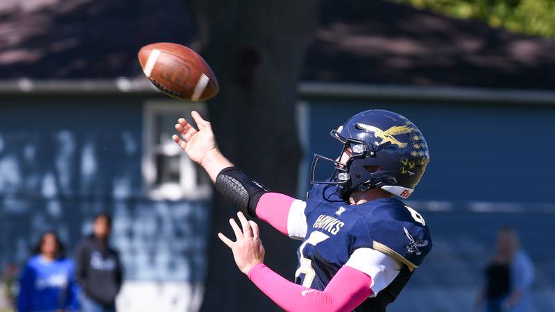 All three phases power second quarter surge for Hiawatha in 54-6 win against Rockford Christian Life