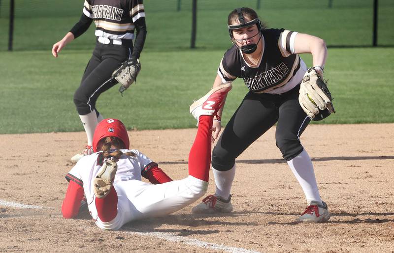 Photos Sycamore softball Ottawa Shaw Local