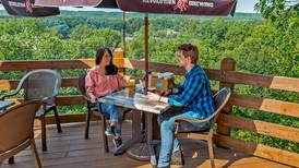 Starved Rock Lodge hosts Brews with a View (and Food too!)