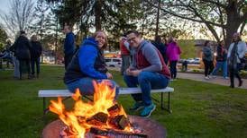 Bonfire & Brews returns to Gurnee