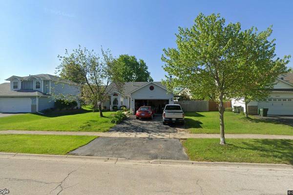 What can $350,000 buy you in Grundy County, April 13 to 26?
