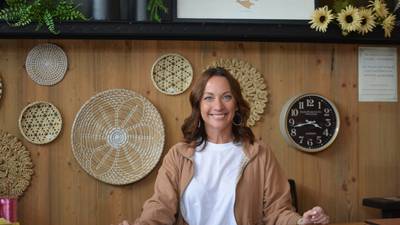 Popular Fulton gift shop has new owners