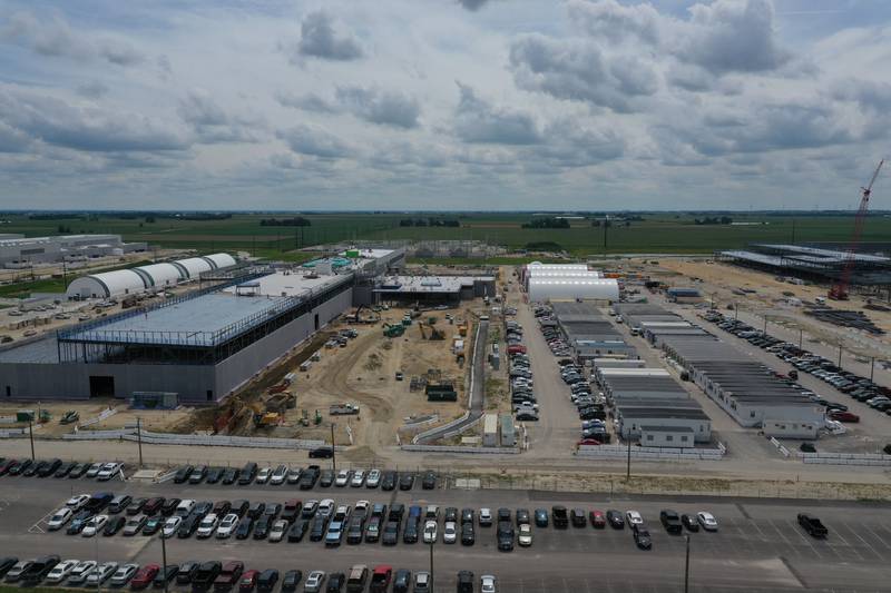 An aerial view of the Facebook’s DeKalb Data Center site shows the progress of the 500-acre project on Tuesday, July 26, 2022, in DeKalb. Facebook’s parent company, Meta, announced earlier this year that the DeKalb Data Center expanded into three buildings, bringing with it a community investment that now totals more than $1 billion.