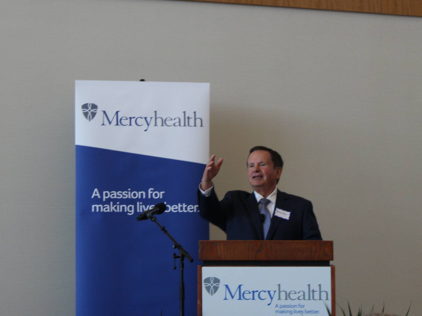 Mercyhealth President and CEO Javon Bea speaks at the Mercyhealth Crystal Lake Hospital ribbon-cutting ceremony July 13, 2023.