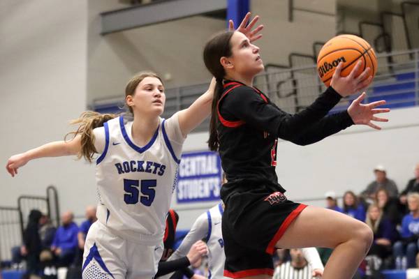 Photos: Huntley vs. Burlington Central, FVC girls basketball