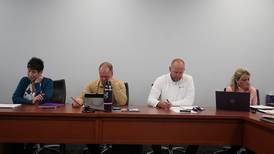 Rochelle Township High School board approves lease for new activity bus