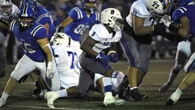 Photos: Warren vs. Lake Zurich in Week 5 football