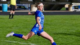 Girls soccer: Mendota, Princeton to battle in regional semifinal