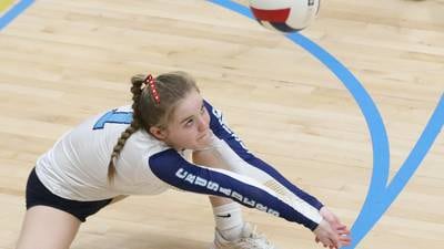 Girls volleyball: Marquette rallies in 2nd set to sweep Hall