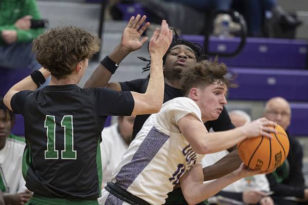 Dixon turns it on in second half, rallies past Alleman