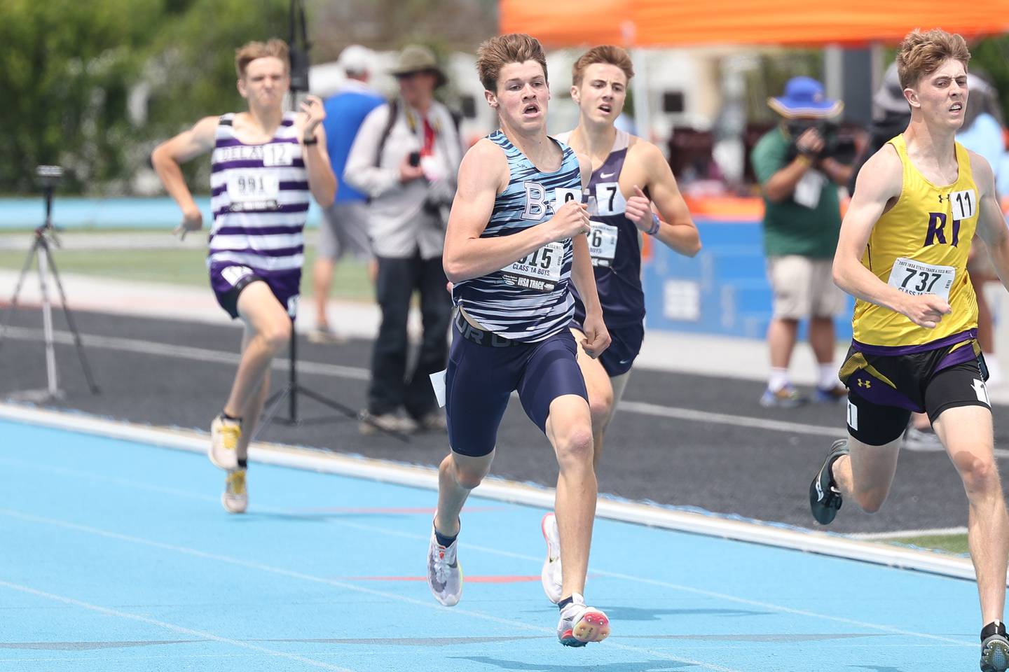 Bureau Valley’s Elijah House competes in the Class 1A 800 Meter State Finals on Saturday, May 27, 2023 in Charleston.