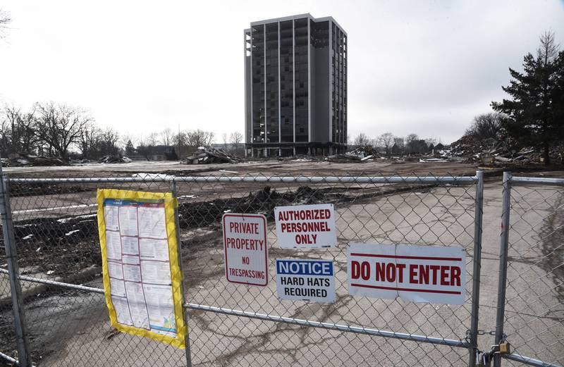 The main tower is mostly all that remains of the former Pheasant Run Resort in St. Charles  on Monday, Jan. 29, 2024.