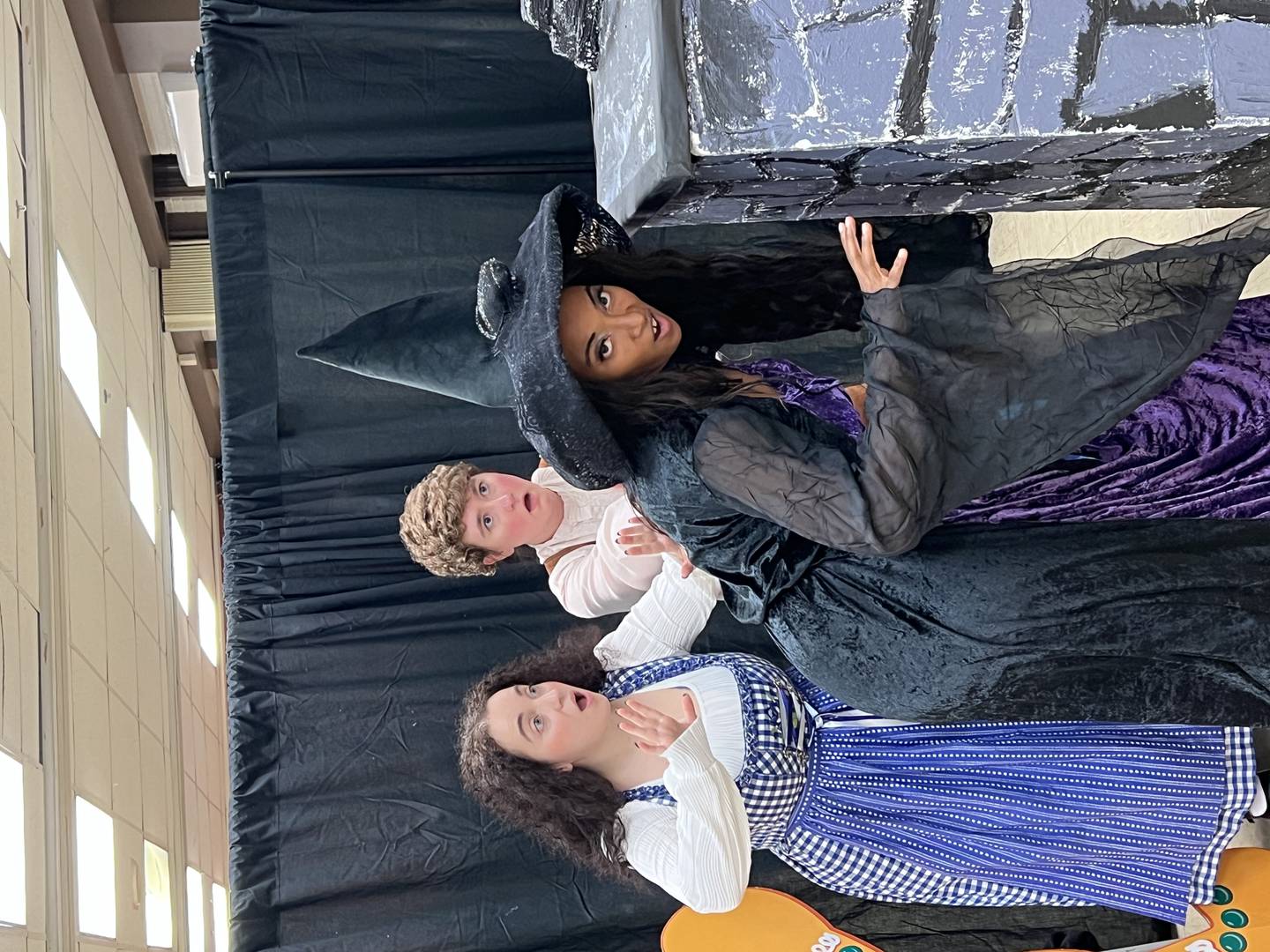 Sinfonietta Bel Canto's 2024 production of "Hansel and Gretel"