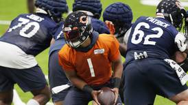 Chicago Bears rave about Justin Fields’ leadership, new connection with DJ Moore