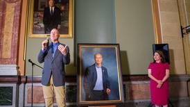 Former Gov. Bruce Rauner’s portrait added to state Capitol’s ‘Hall of Governors’