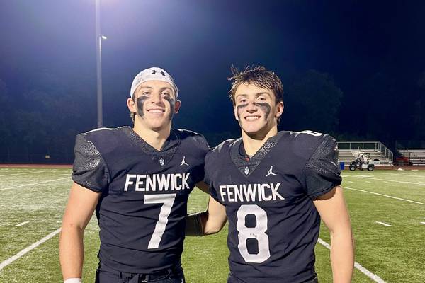 Fenwick brothers Tommy Thies, Jake Thies combine for 4 TDs in win over Benet