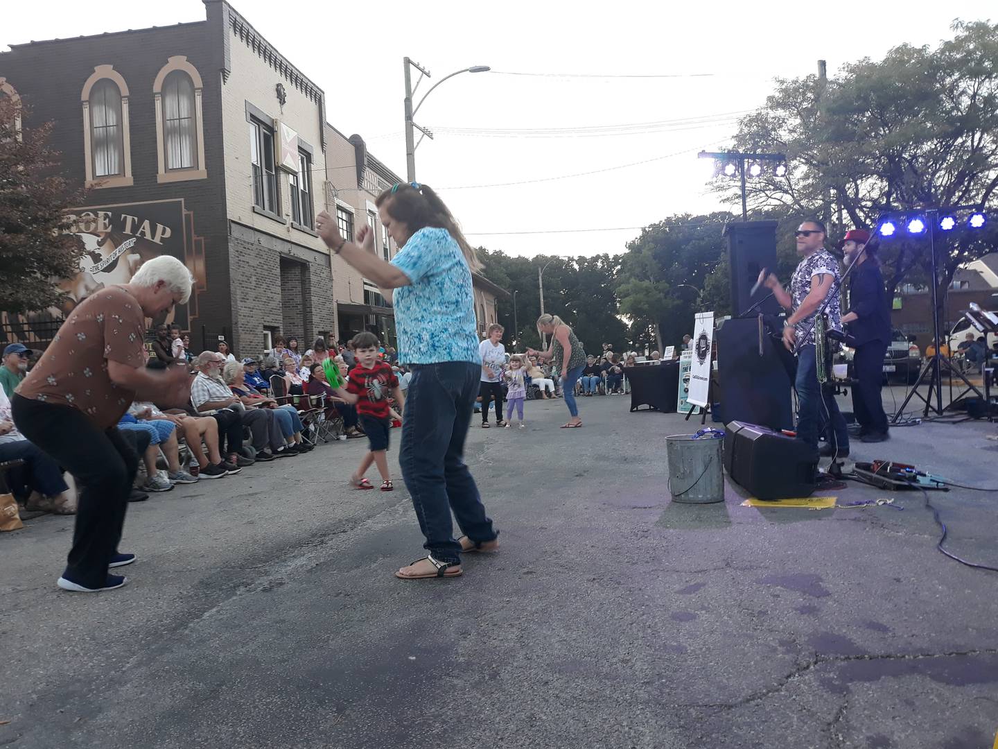Monroe Street alongside Heritage Park in Streator was for dancers during the final Jammin' at the Clock concert of the summer Friday, Aug. 26, 2022.
