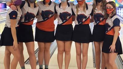 Girls Bowling: Oswego takes second at sectionals, qualifies for state