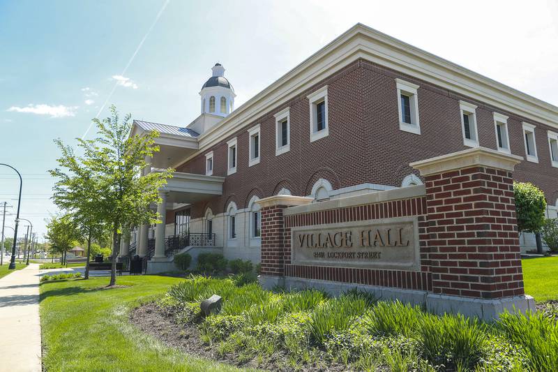 Plainfield City Hall in Plainfield, Ill.