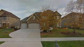 Single-family home sells in Naperville for $975,000