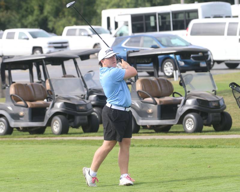 Marquette's Braxton Nelle tees off during the Class 1A Regionals on Wednesday, Oct. 1, 2025 at Deer Park Golf Club in Oglesby.
