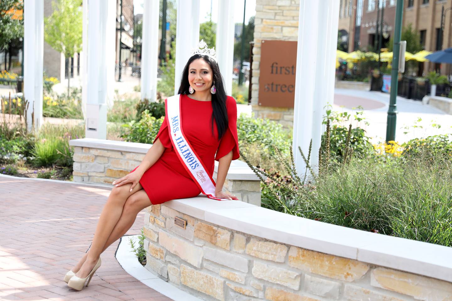 St. Charles resident Alicia Manzanares was crowned Mrs. Illinois American 2024 June 15, 2024. Alicia will represent Illinois in the Mrs. American pageant in Las Vegas on Aug. 27, 2024. She intends to use this platform to further highlight her long-standing commitment to education advocacy.