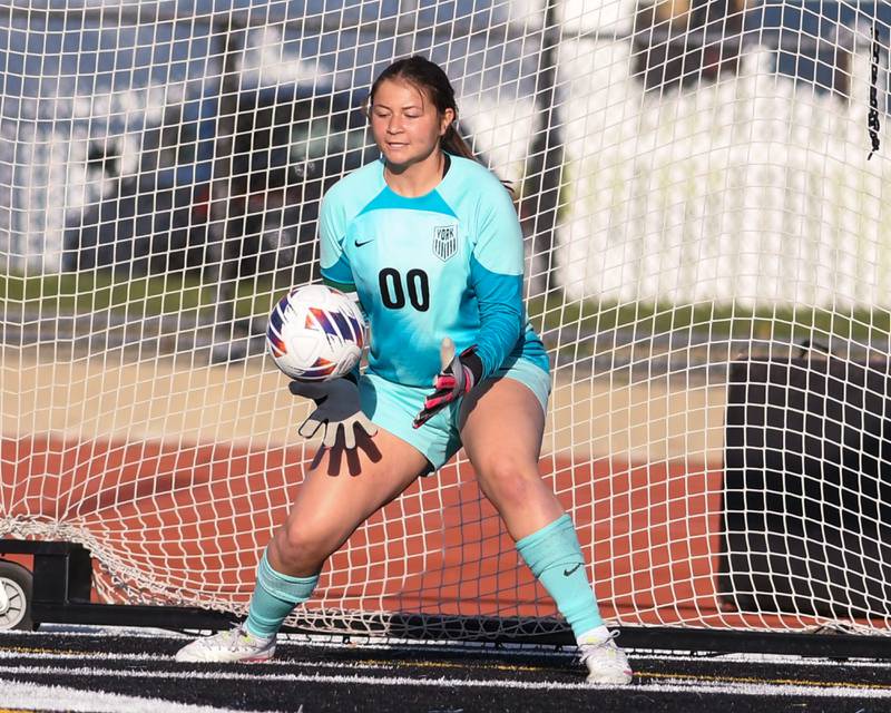 York's Ava Lewandowski (00) makes a save on Friday May 23, 2025, while taking on Downers Grove South during the regional title game held at York High School.